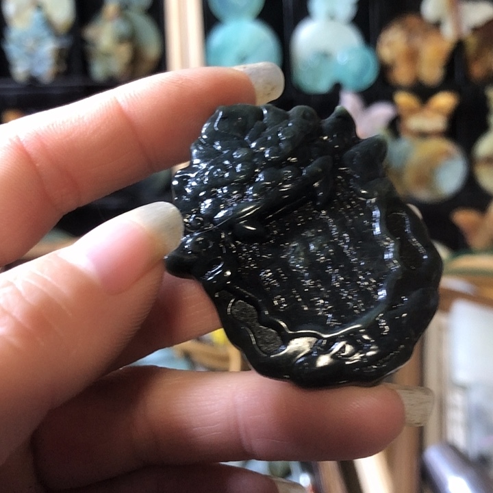岫玉未镶嵌岫玉挂件