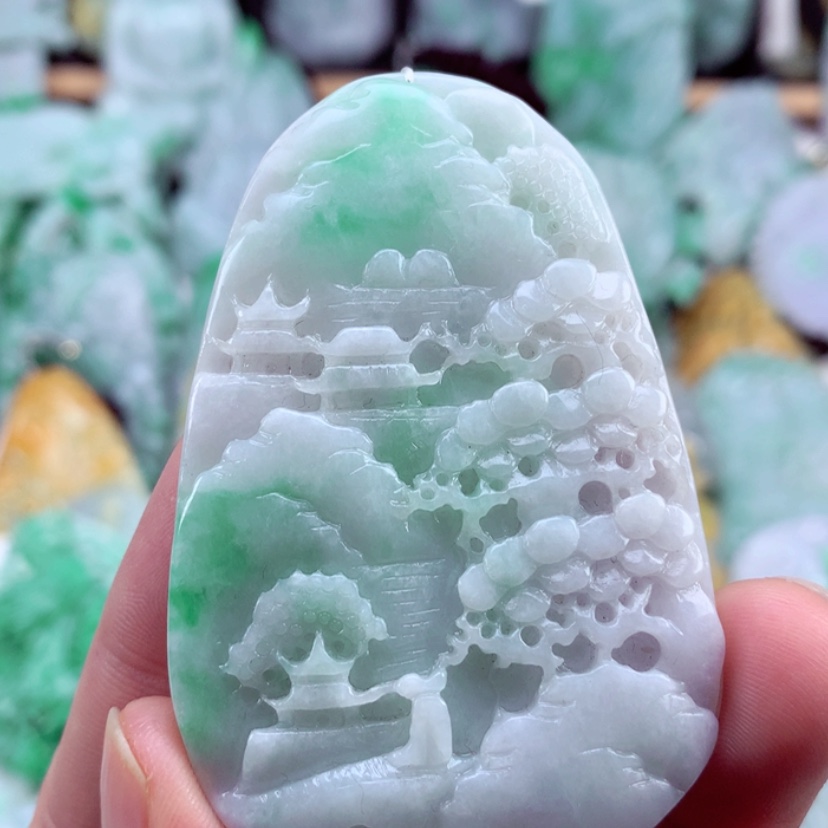 【闪购商品】翡翠吊坠(不含链)未镶嵌