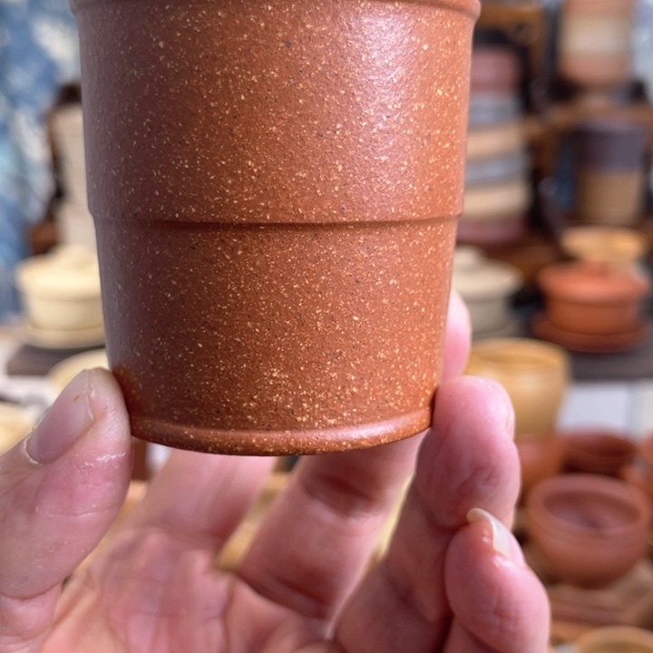 紫砂茶杯34456789998886654334