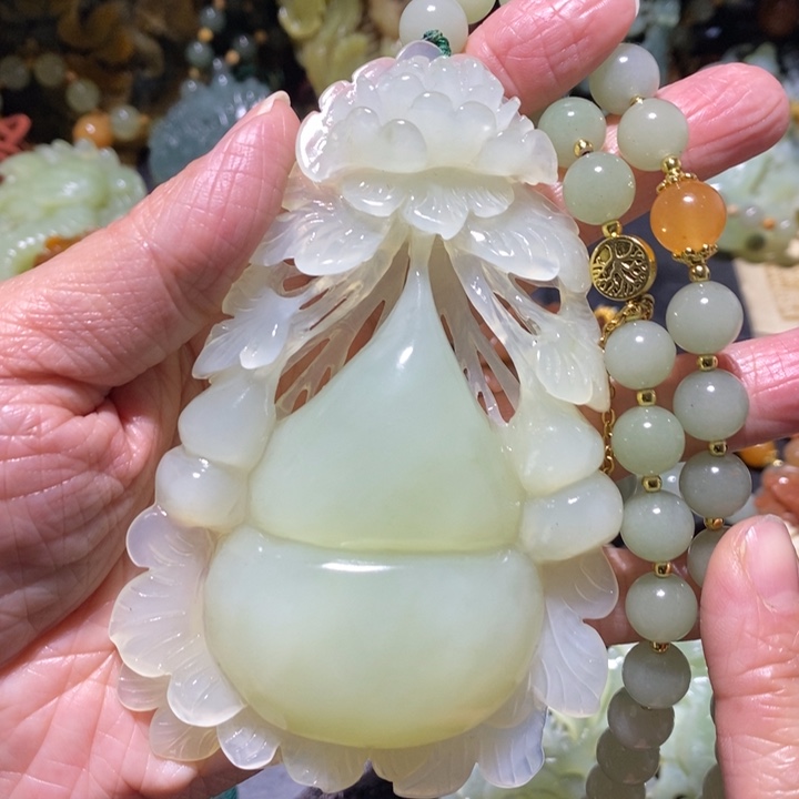 岫玉岫玉吊坠未镶嵌