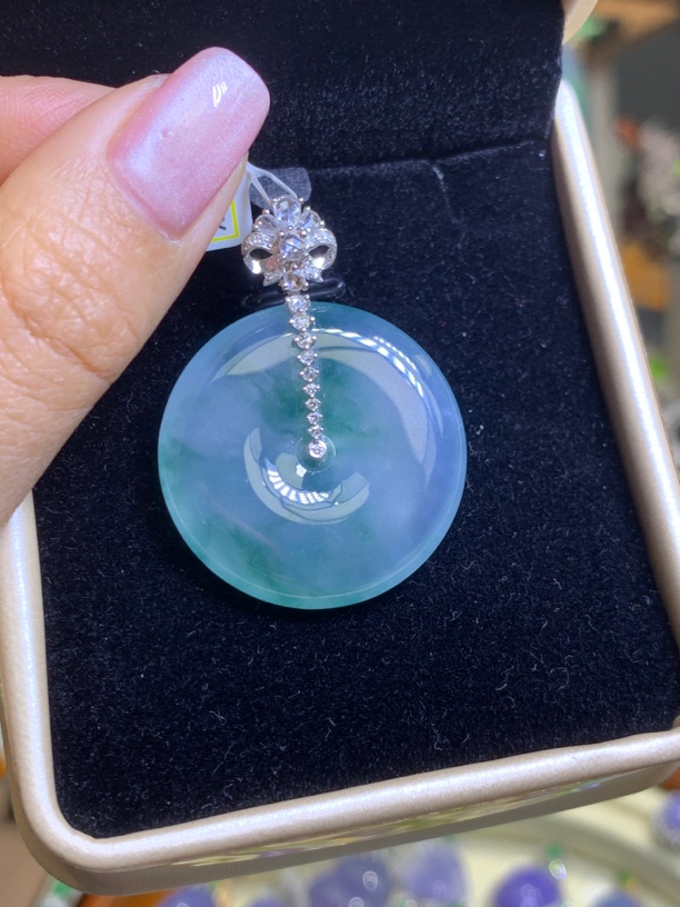 18金k翡翠吊坠11