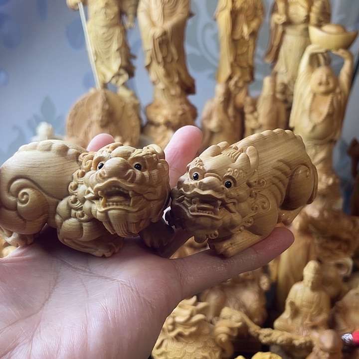 柏木（崖柏）崖柏公母貔貅一对