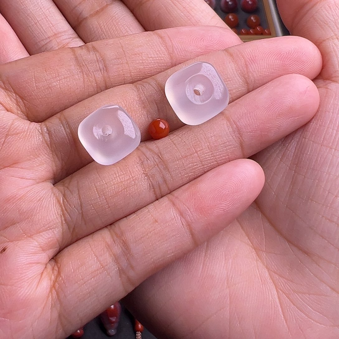 小***Y未镶嵌玛瑙/玉髓珠宝奇石川料荔枝冻方扣福利价