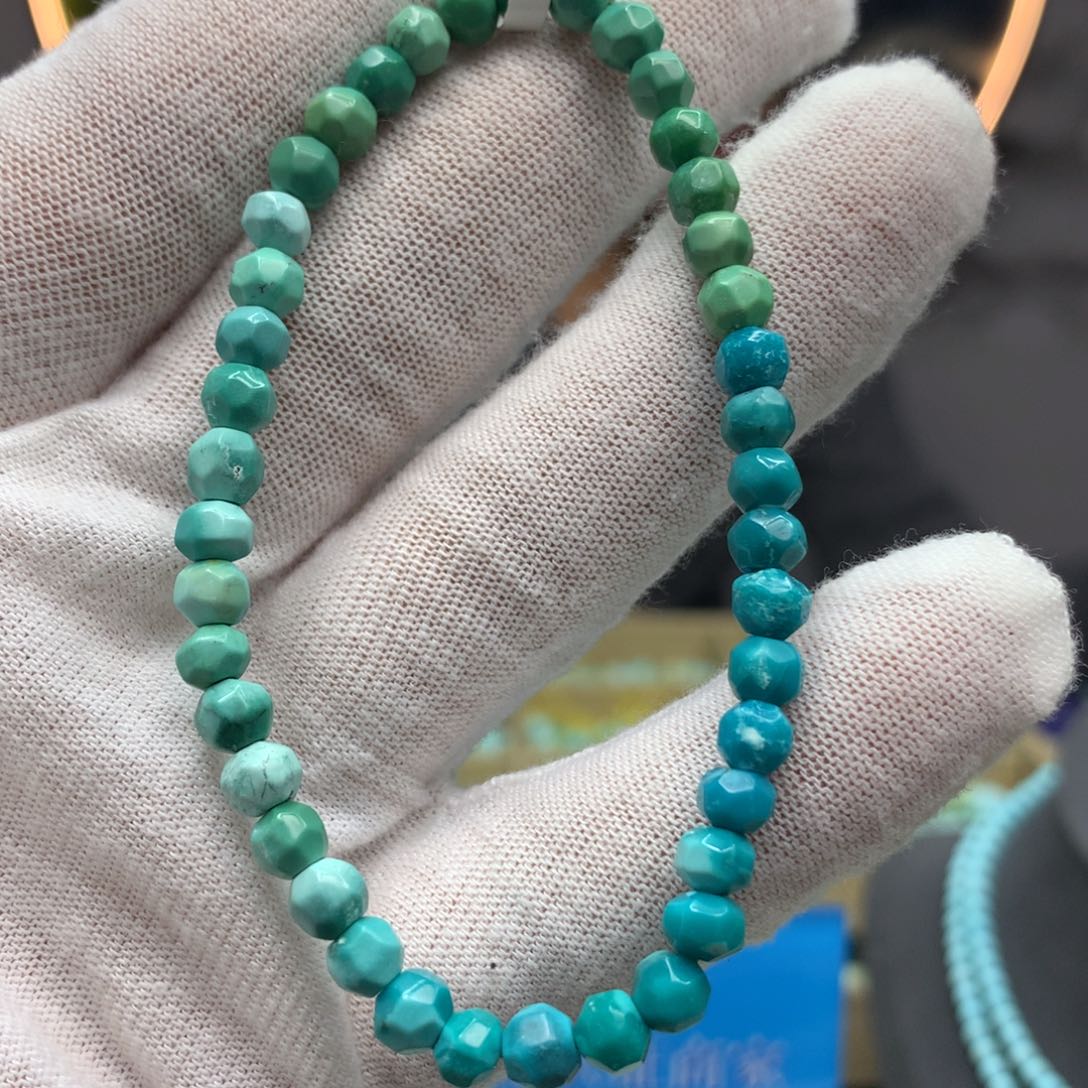 绿松石挂件未镶嵌