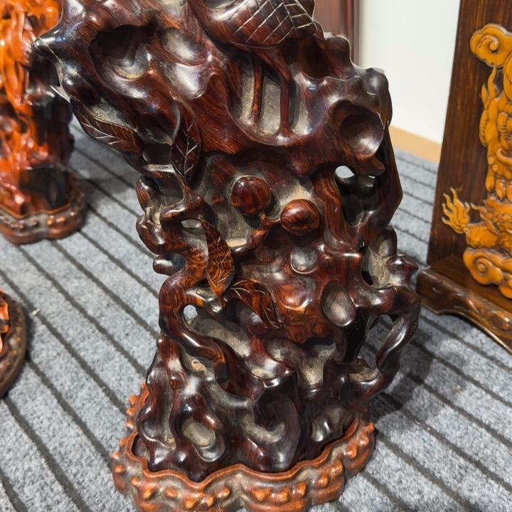 用***7工艺品和工艺美术作品