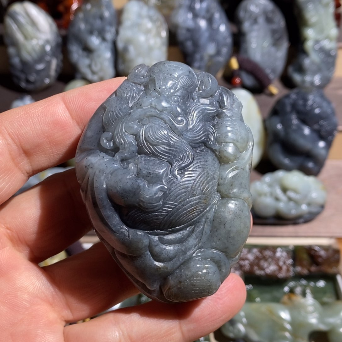 和田玉把件未镶嵌阿****）