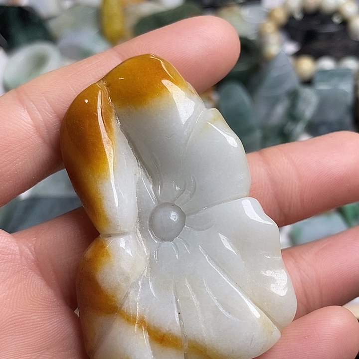 翡翠未镶嵌颈饰天然翡翠