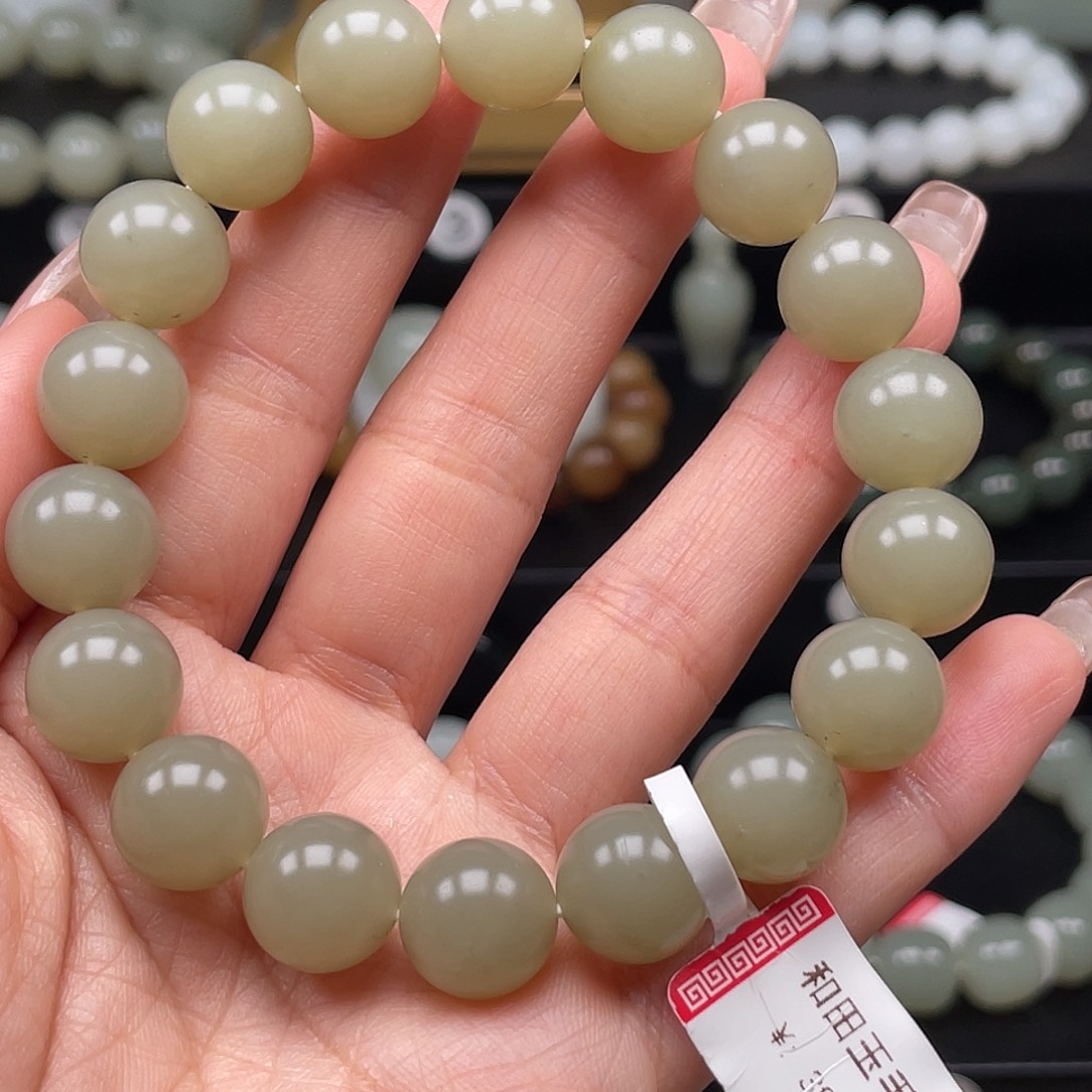 和田玉手串未镶嵌