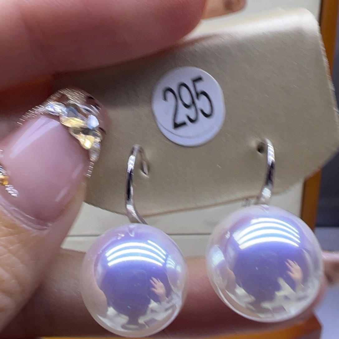 淡水珍珠银S925镶嵌耳饰