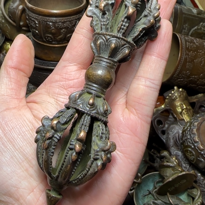 铜器把玩摆件链接