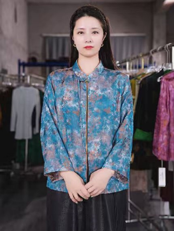 6768气质国风薄款双面穿外套