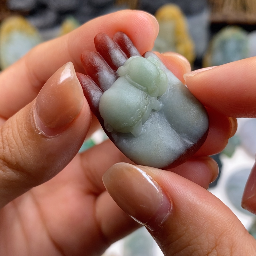 定制翡翠未镶嵌翡翠