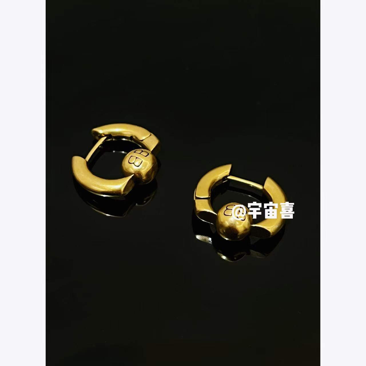 黄铜耳饰  L3-050【黄铜背靠背b字母小号耳扣】