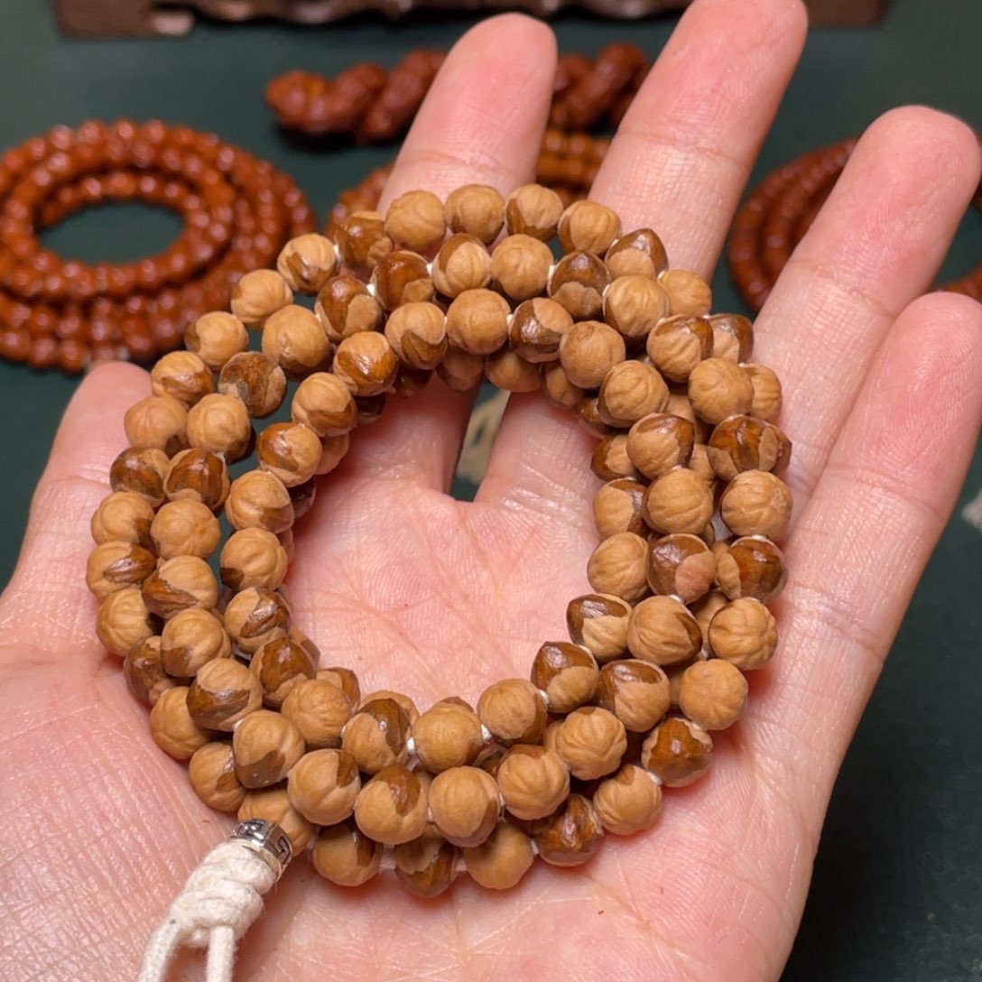 柏香籽/百香籽吊坠三棱