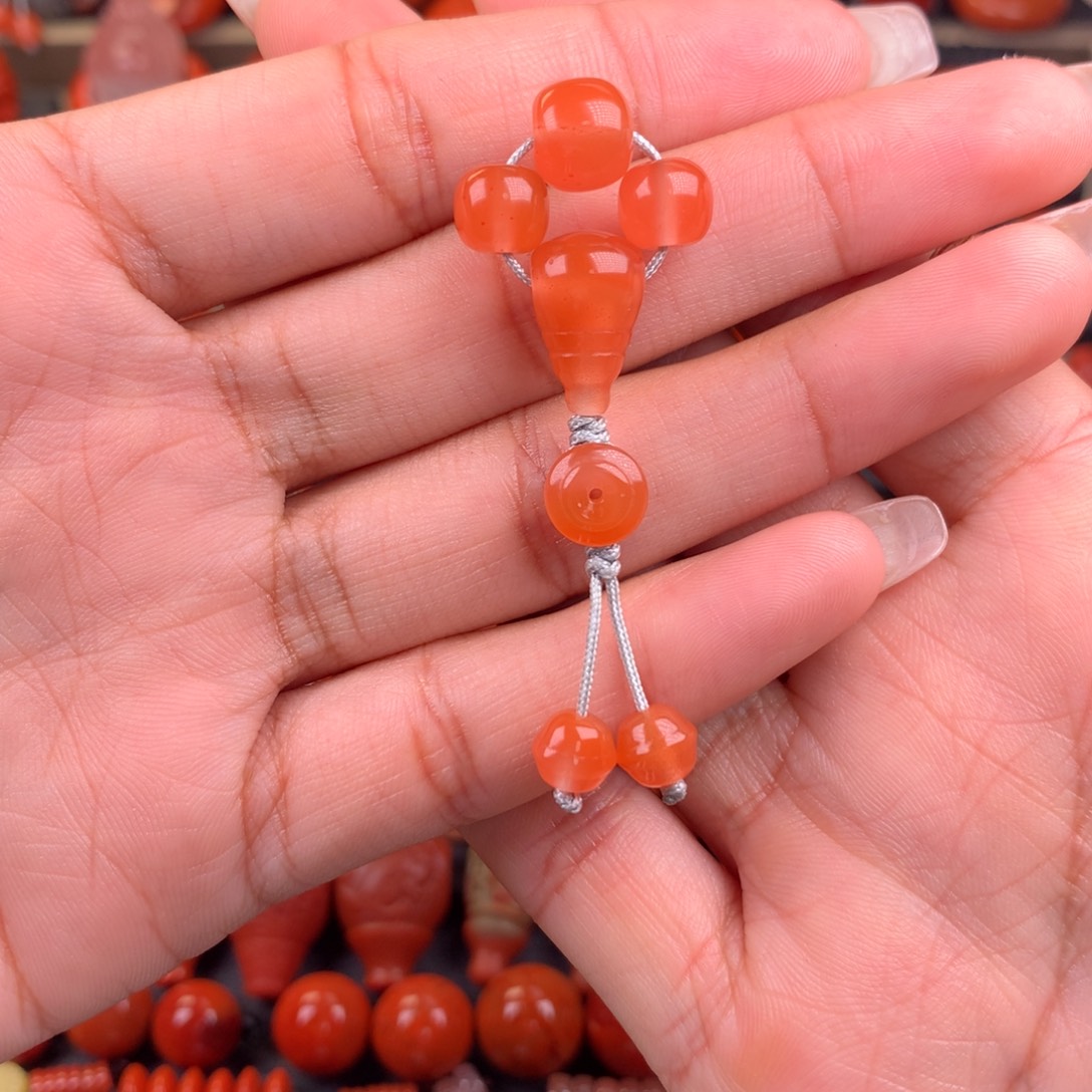 南红玛瑙未镶嵌套装 可配456