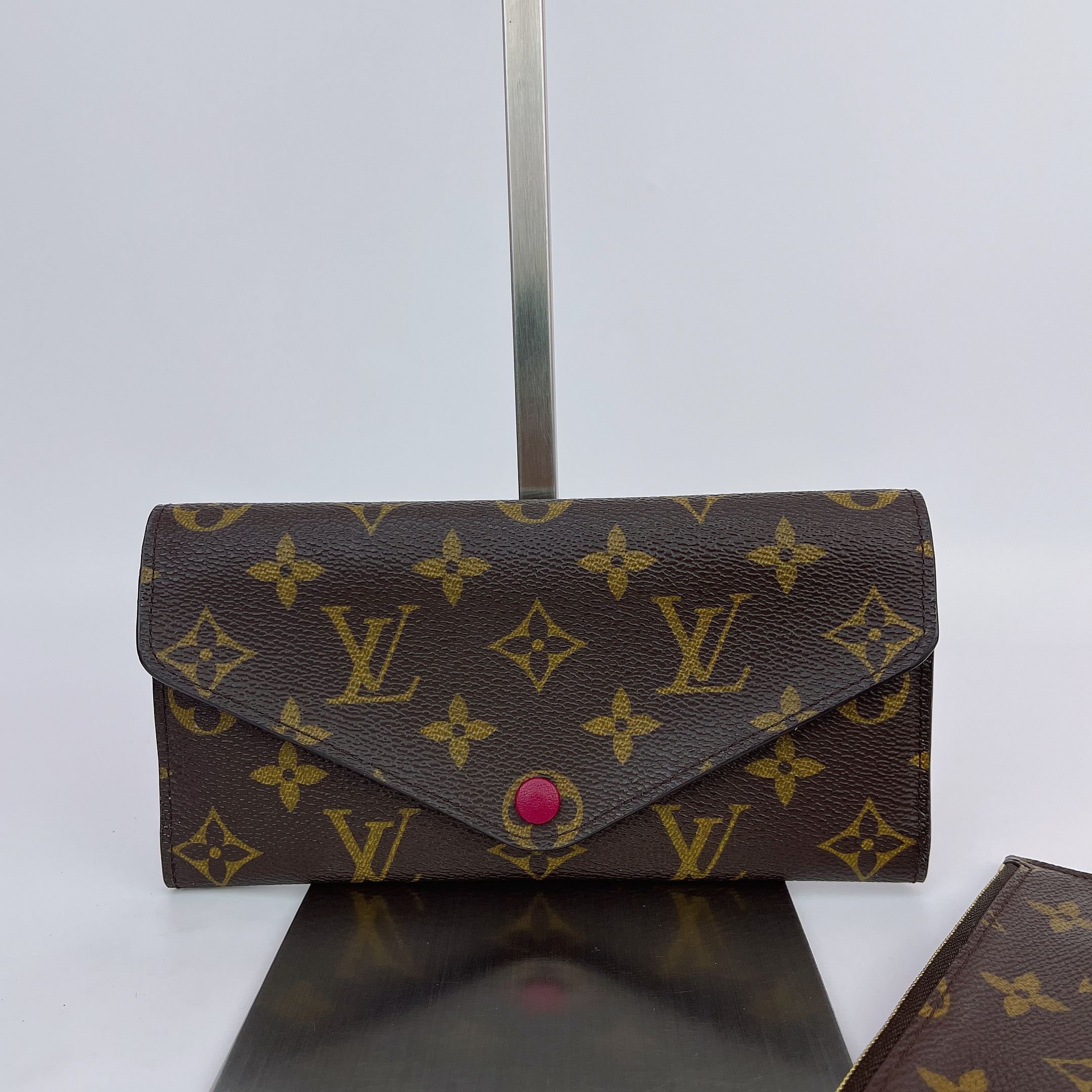 95新 LouisVuitton/路易威登 LV钱包底长19 GI2136 N618