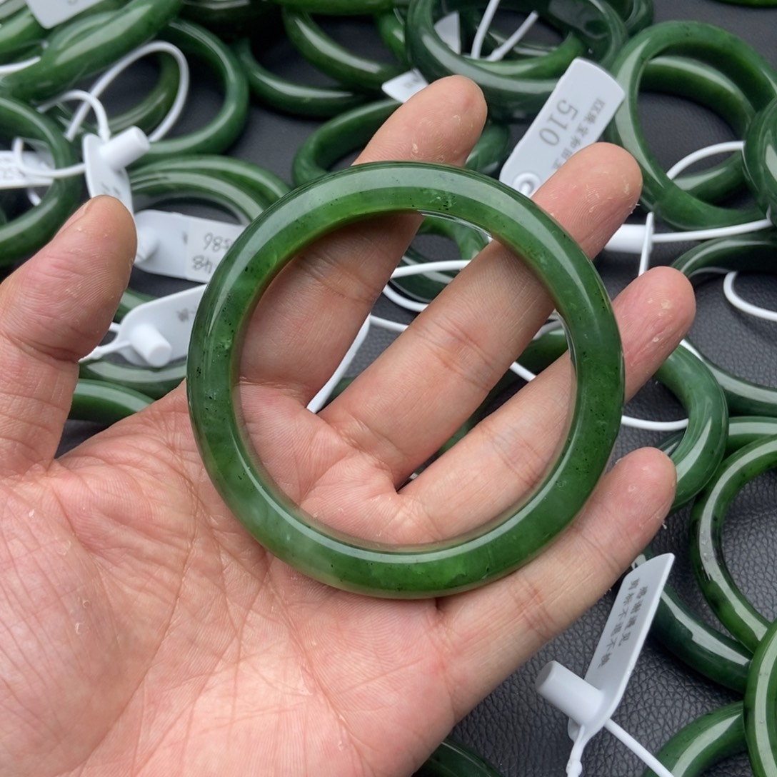 和田玉（碧玉）未镶嵌手镯29-64.5