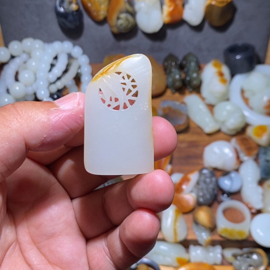 和田玉颈饰未镶嵌壹****霖