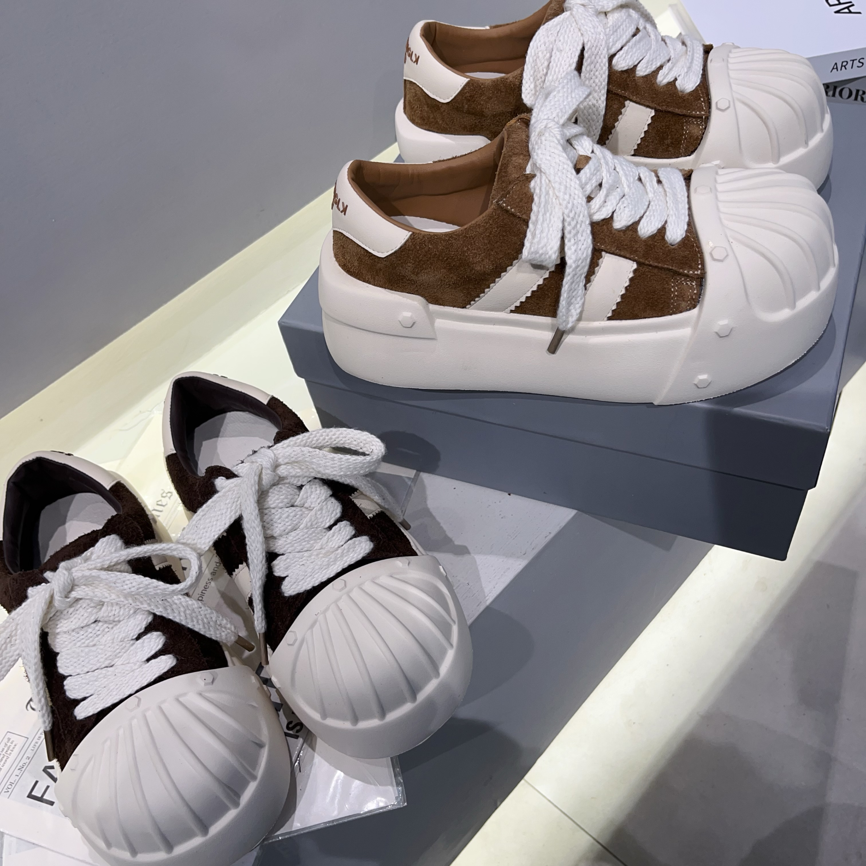 【小涵家】秋季新款欧洲站小众潮流贝壳头牛反绒厚底【6cm】乐福鞋ins