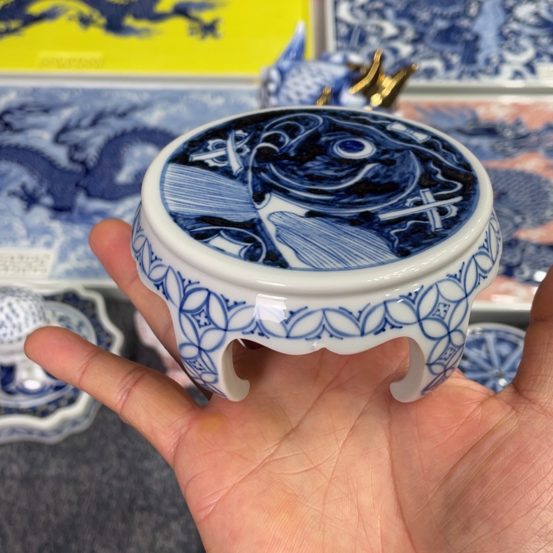 景德镇陶瓷手工手绘