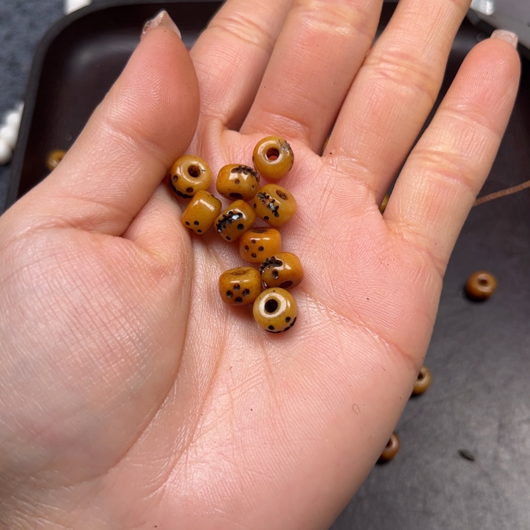 驼骨手串/手链编号135发10颗尺寸0.8