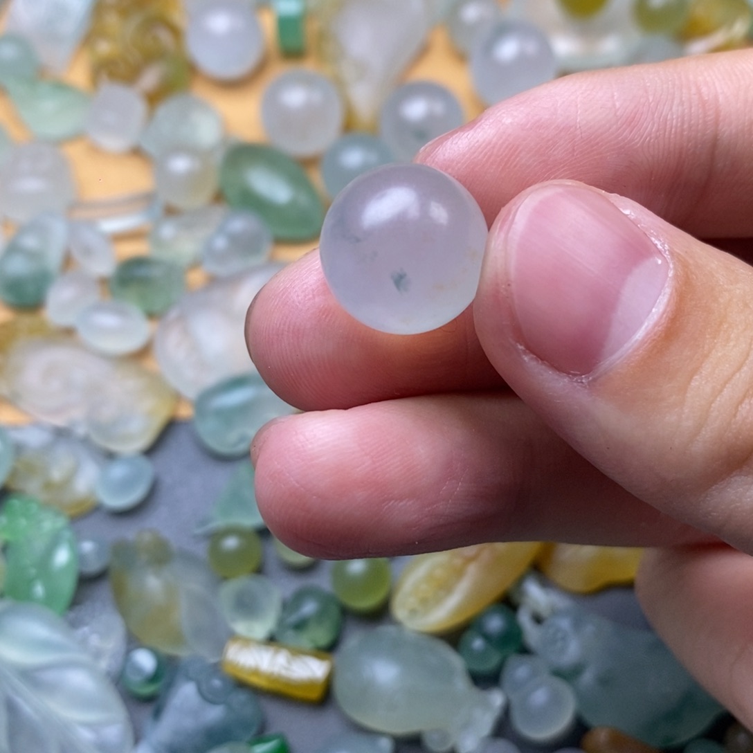 定制翡翠未镶嵌天*珠子