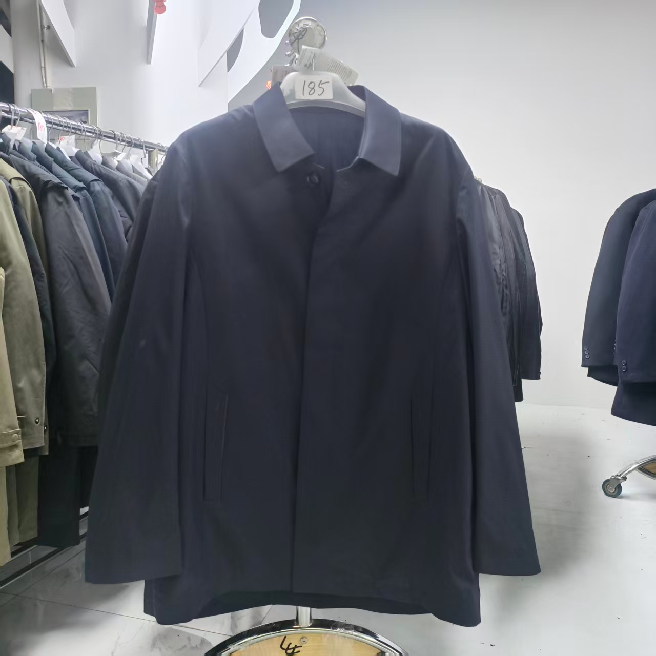B01-B50品牌男装断码（请拍主播对应编码）