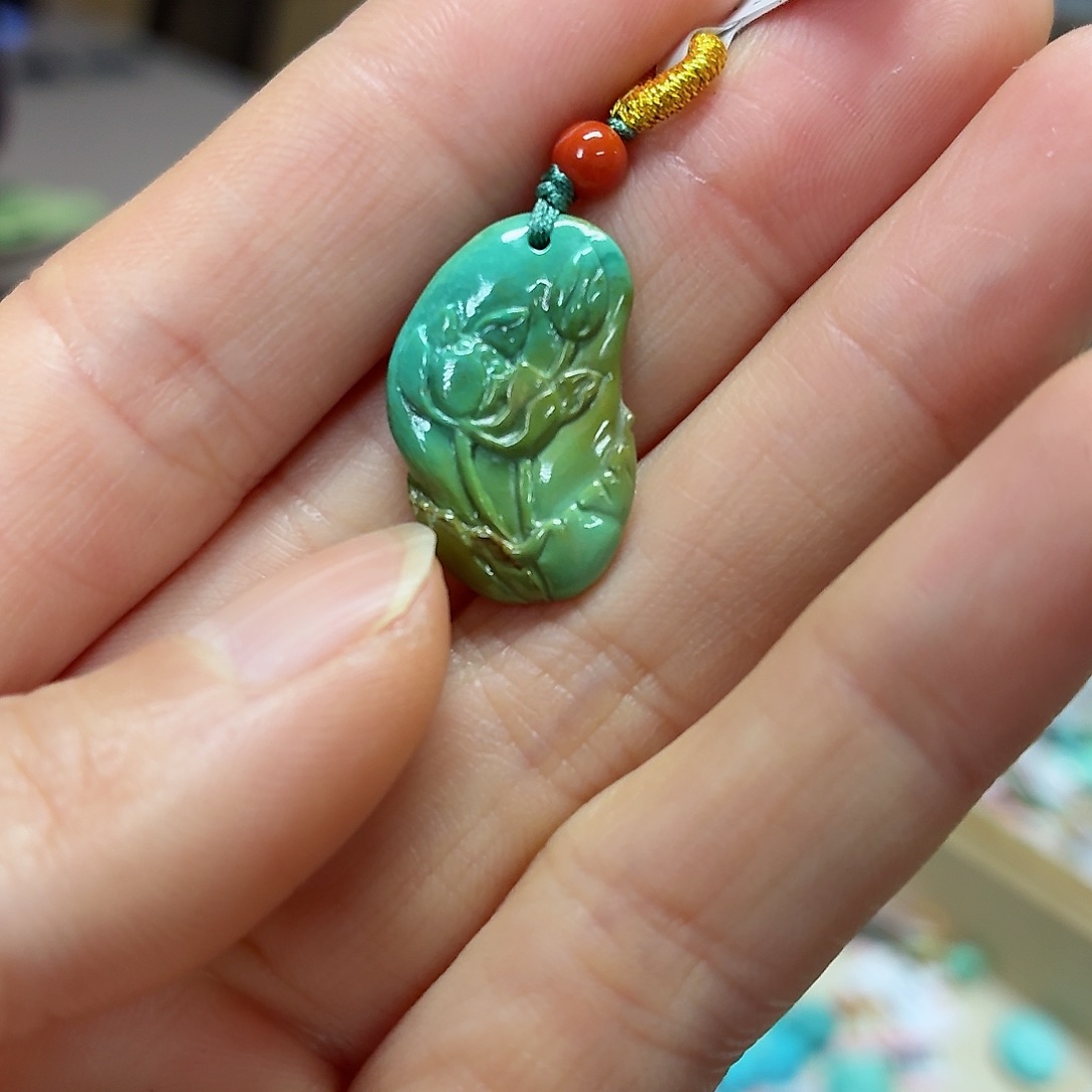 未镶嵌绿松石珠宝奇石