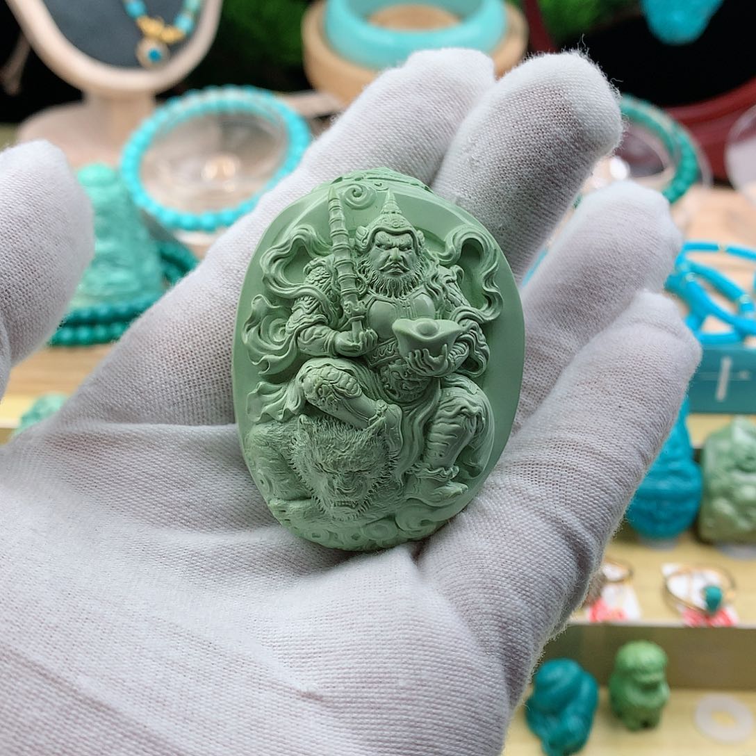 绿松石颈饰未镶嵌有***天