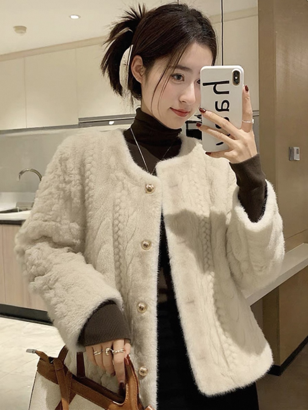 毛绒毛毛一体外套女2026新款秋冬时尚宽松小个子加厚毛毛上衣女