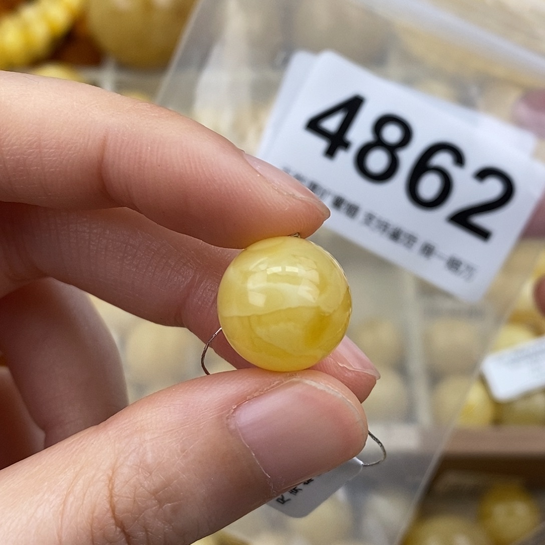 蜜蜡未镶嵌珠宝奇石14.7