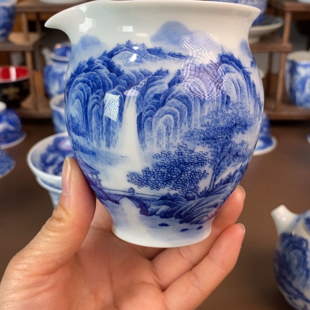 豚*景德镇陶瓷手工手绘