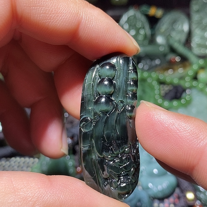 和田玉（糖玉）未镶嵌吊坠(不含链)