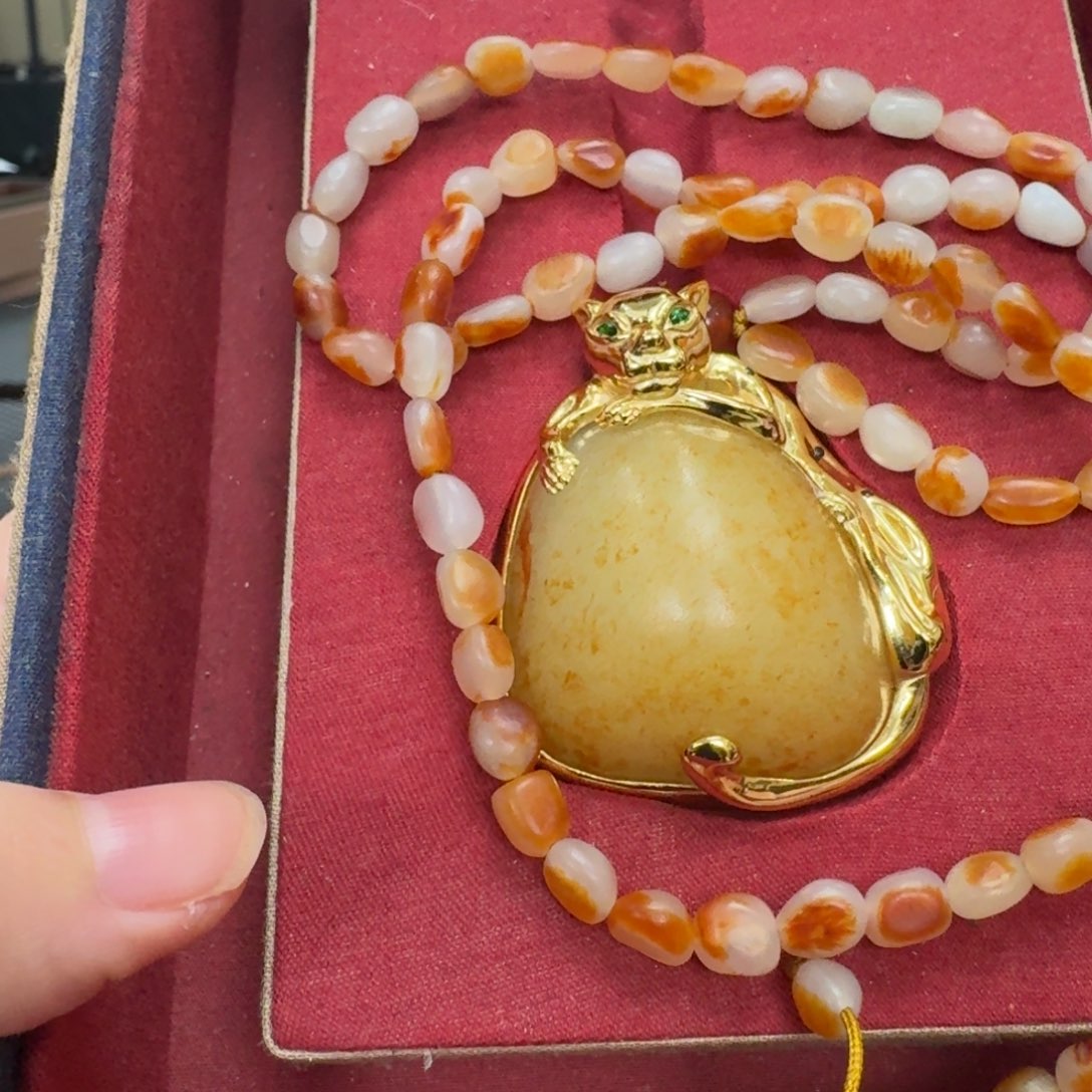 未镶嵌和田玉挂件