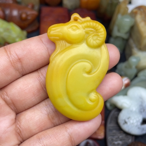 和田玉未镶嵌颈饰35