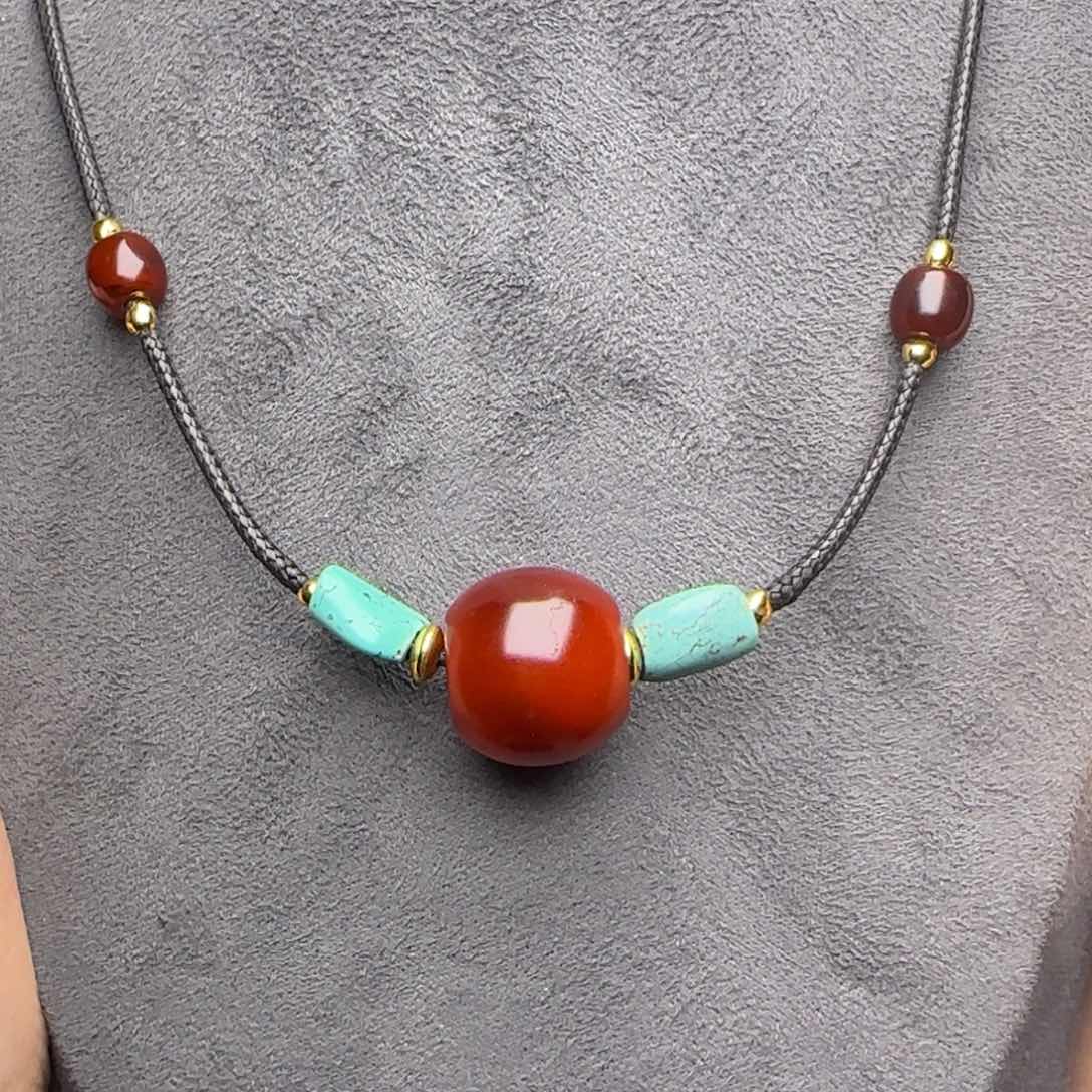 琥珀颈饰未镶嵌hjjnbbbnbnbh