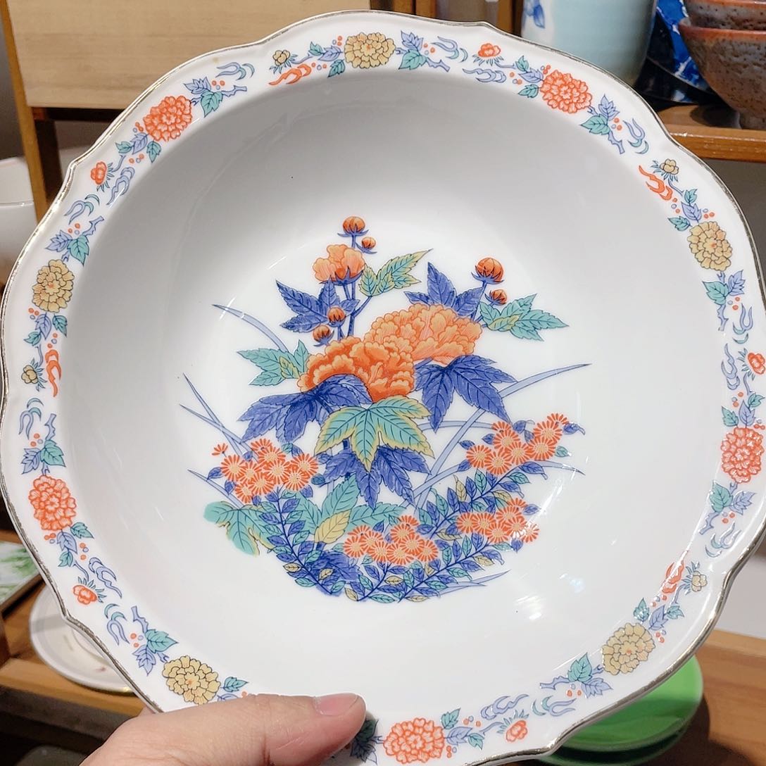 古伊万里窑底款满彩绘超大深钵，口沿轻微脱金