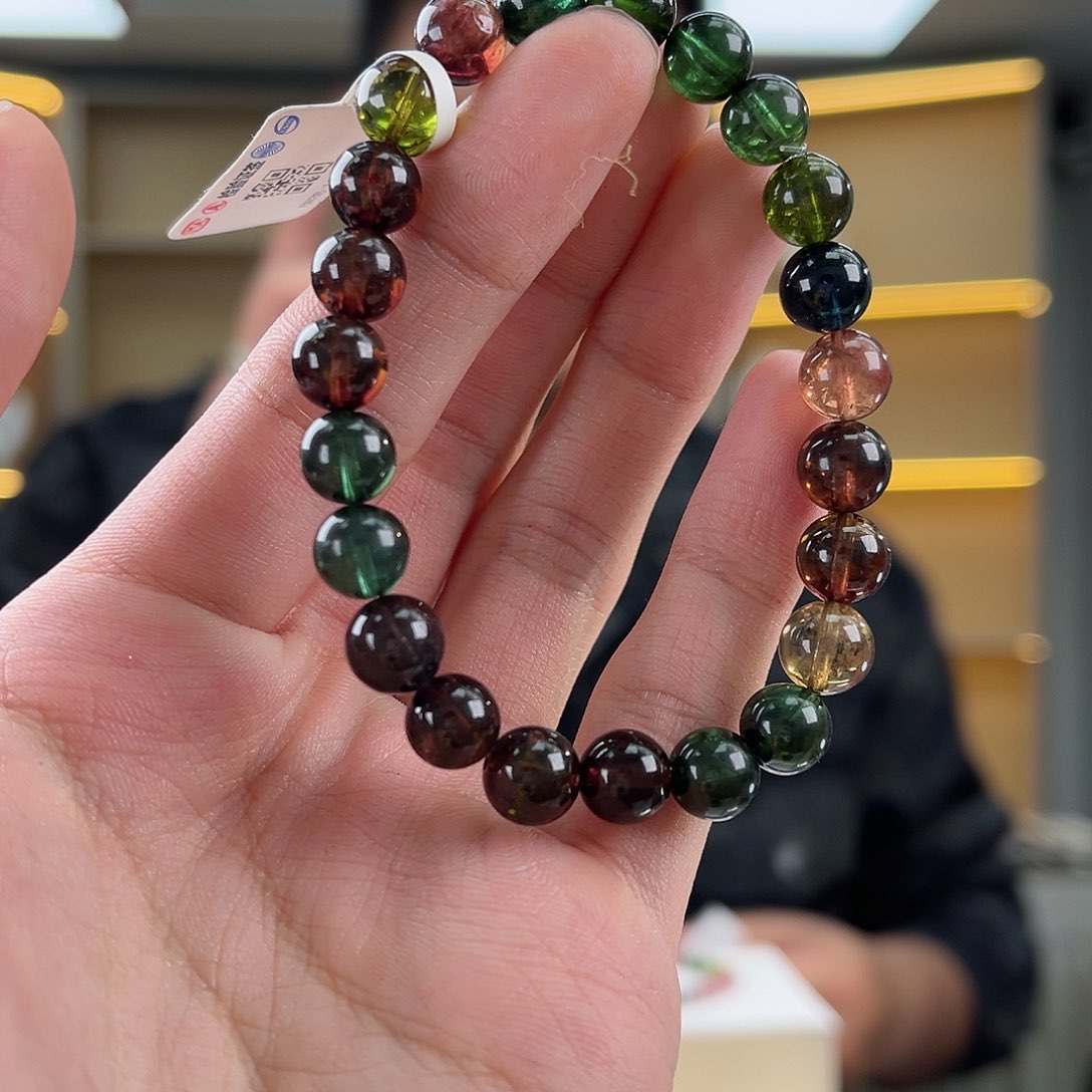 碧玺碧玺8mm          未镶嵌岁***～