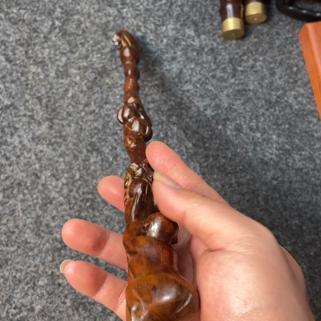 花梨木类雕刻木器