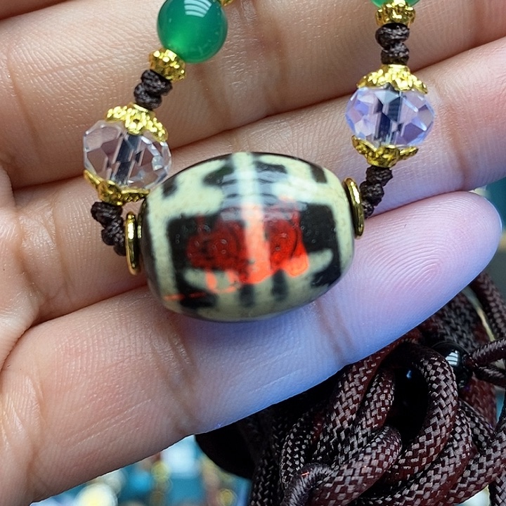 玛瑙/玉髓颈饰合金