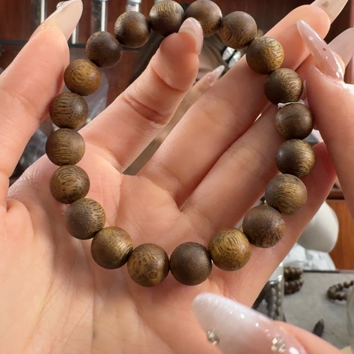 沉香碎屑沉香1.0-8g