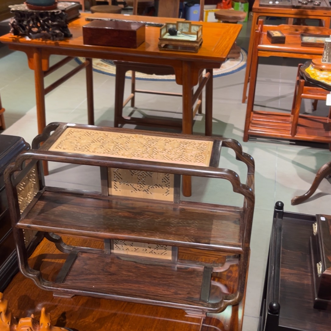 红酸枝木类成套家具
