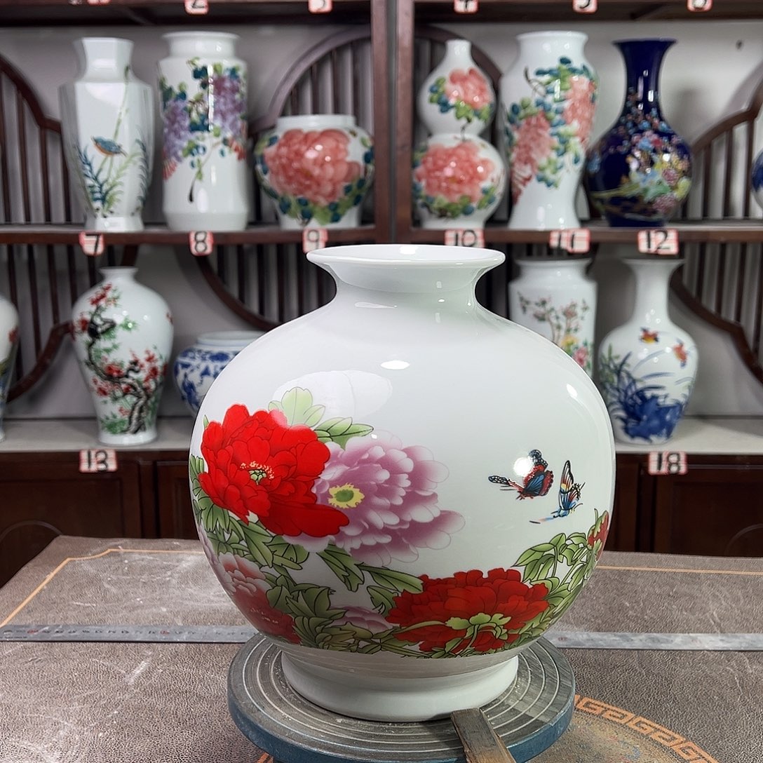 陶摆件景德镇陶瓷石牡丹