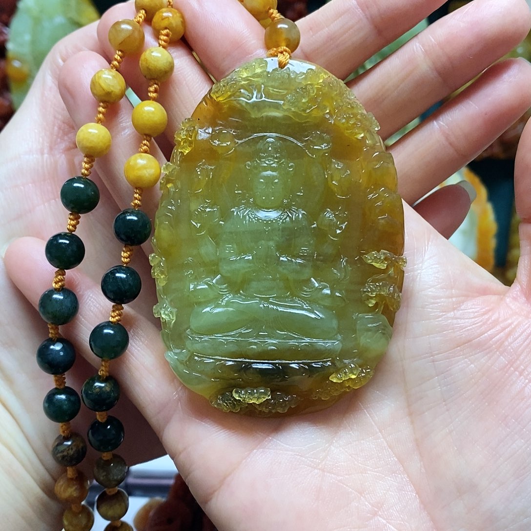 手***感岫玉未镶嵌吊坠(赠链)