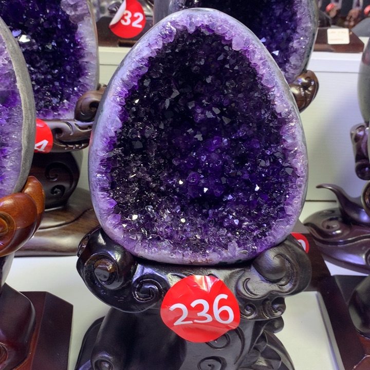 紫晶大型摆件（非配饰）未镶嵌