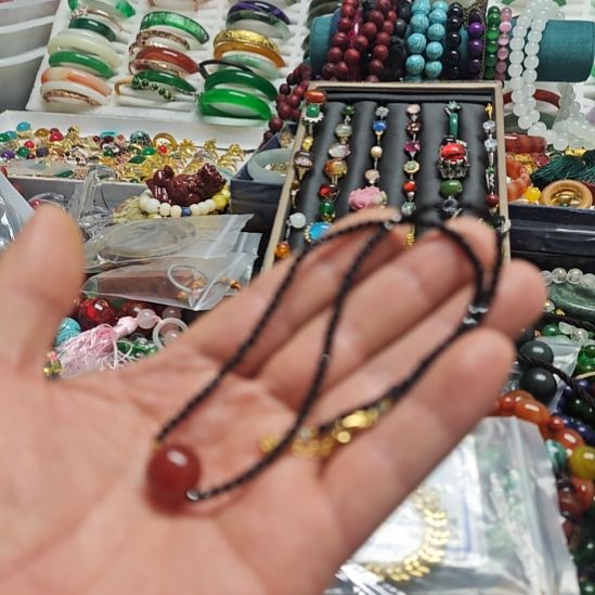 玛瑙/玉髓合金颈饰