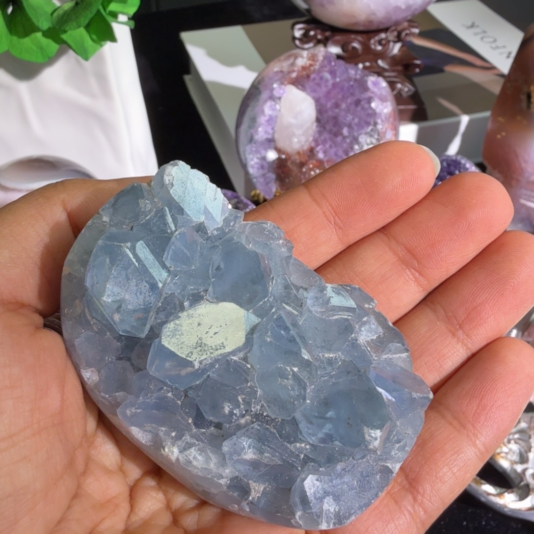 珠宝半成品水晶未镶嵌