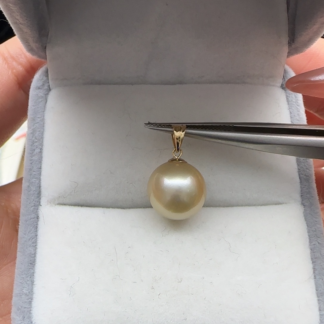海水珍珠颈饰18K金镶嵌