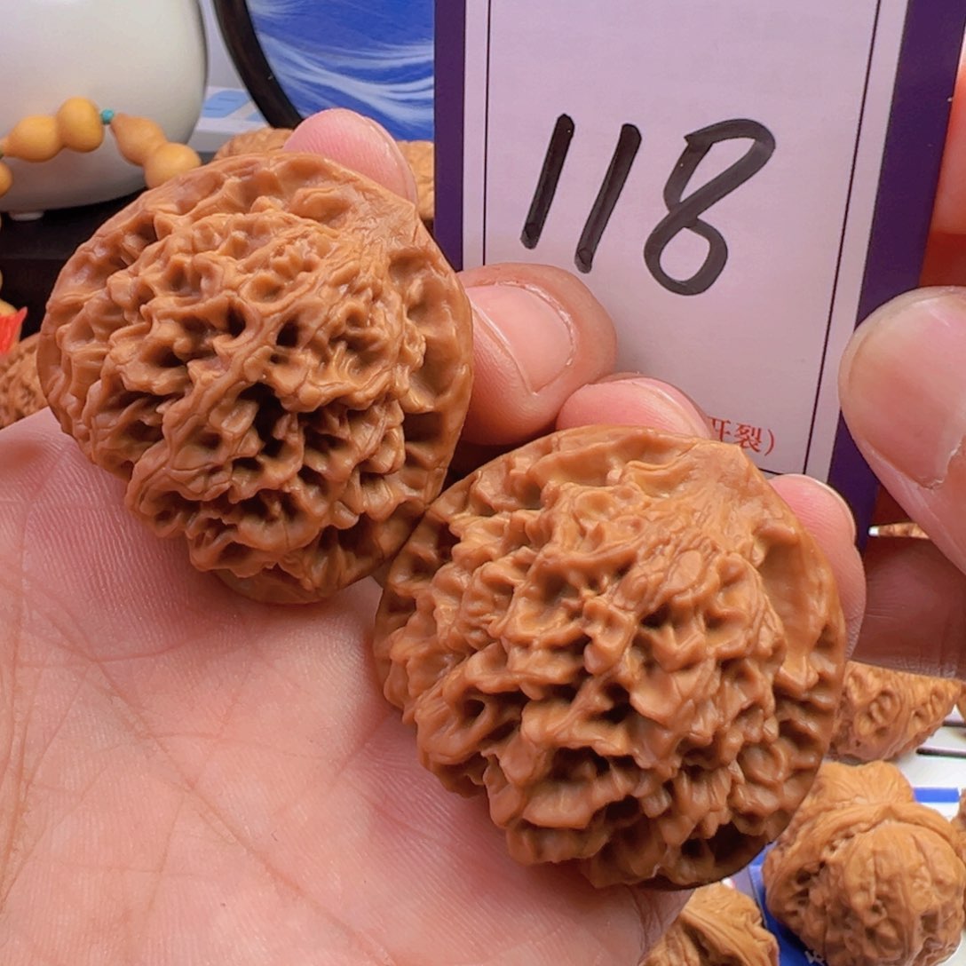 文玩核桃把件秦闷40尺寸118号