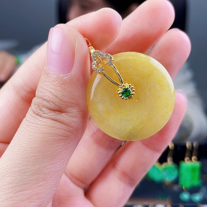翡翠未镶嵌耳饰饰品